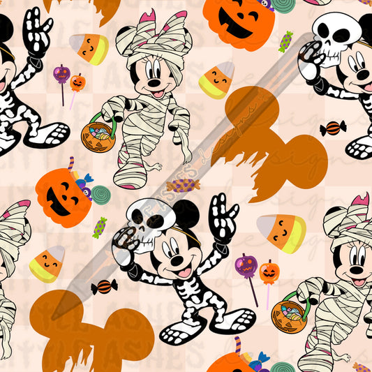 Cartoon mouse Halloween (mystery drive)